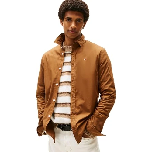 Beperkte aanbieding: TOMMY JEANS Heren TJM Original Stretch Shirt DM0DM04405, Bruin, XS, Bruin (ecannoot), XS van 37.83 EUR naar 37.83 EUR (besparing 0%)