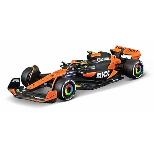 Offerta a tempo: Bburago - McLaren MCL38#4 Lando Norris, Scala 1:43, Modellino Diecast con Casco e Teca Espositiva, Livrea Ufficiale 2024, Dettagli Realistici, Licenza Ufficiale McLaren, Età 14+ - 81% da 44.41 € a 8.37 €