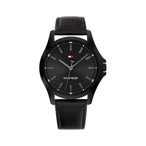 Zeitlich begrenztes Angebot: Tommy Hilfiger Uhr mit DREI-Zeiger-Quarzwerkfür Herren mit Schwarzes Lederarmband - 1792190 von 119.00 € auf 103.72 € (13% Rabatt)