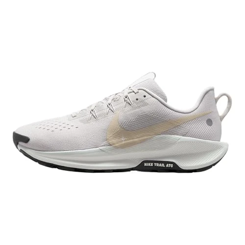 Zeitlich begrenztes Angebot: Nike Pegasus Trail 5 VAST Grey/SANDDRIFT-Summit White-Black 42.5 EU von 139.38 € auf 139.38 € (0.00% Rabatt)