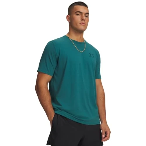 Limited-time offer: Under Armour Mens Left Chest Logo T-Shirt Green XS from 25.00 £ to 12.32 £ (save 51%)