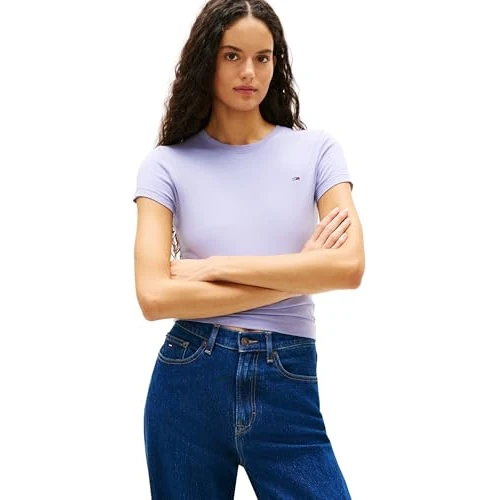 Limited offer: Tommy Jeans Women’s 2 Pack Short Sleeve Round Neck T-Shirts from 54.90 EUR to 29.95 EUR (save 45%)