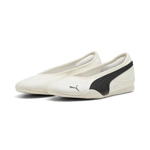 Offerta a tempo: PUMA Puma Catch Soleil Ballerina, Scarpe da Ginnastica Donna, Warm White-Puma Black, 38.5 EU - 46% da 54.95 € a 29.83 €