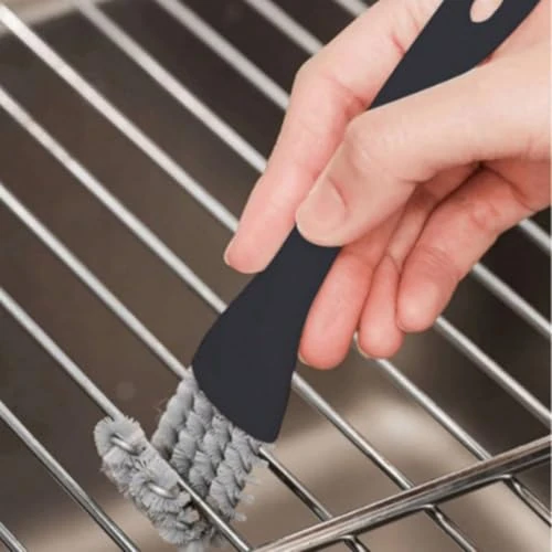 Offerta a tempo: 1 pezzo Spazzola di pulizia a doppia estremità, pulitore per fessure e scanalature per cucina, griglie per barbecue, bagno e casa, nero - 68% da 2.70 € a 0.87 €