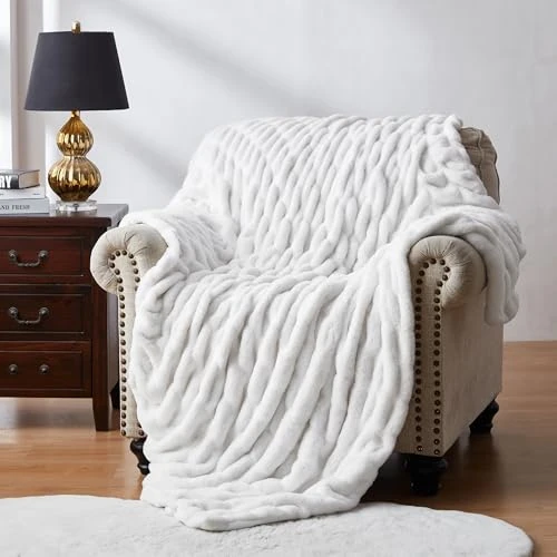 R.SHARE Fluffy Blanket Plaid Blanket Sofa Fluffy Winter Blanket Soft Warm Thick Bubble Blanket for Bed Sofa Bedroom Office (White, 125 x 150 cm)