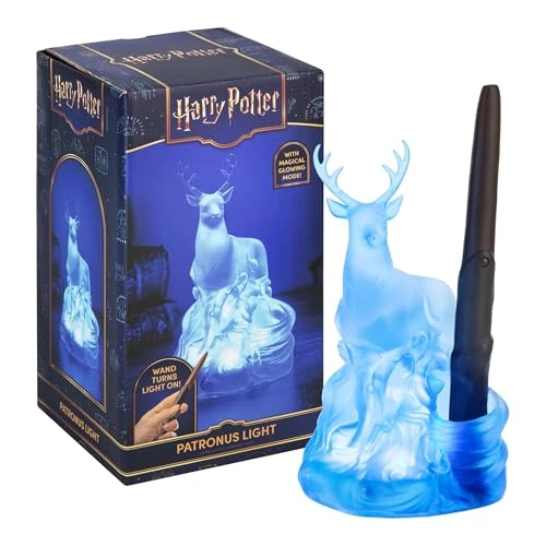Paladone Harry Potter - Luz Patronus de ciervo con control remoto de varita, producto oficial del mundo mágico con licencia oficial, regalo coleccionable alimentado por pilas, decoración del hogar