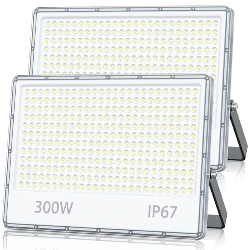 Limited-time offer: TOPAUBUB 2 x Outdoor LED Spotlight 300 W Waterproof IP67 30000LM Cool White 6500 K for Garden from 52.19 £ to 37.48 £ (save 28.19%)