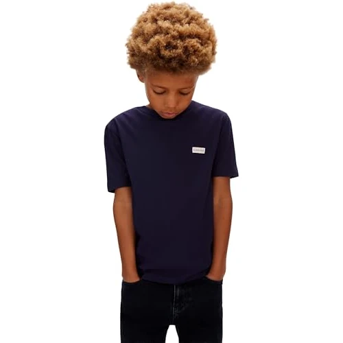 Limited-time offer: Calvin Klein Boys’ T-Shirt Short Sleeve Logo Label in Cotton, Blue (Evening Blue #19-3815 TCX), 12 Years from 19.67 £ to 19.67 £ (save 0.00%)