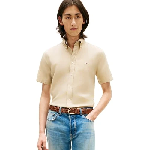 Offerta a tempo: Tommy Hilfiger Uomo Camicia Linen Blend Solid Maniche Corte, Beige (Sandalwood), M - 68% da 89.90 € a 28.50 €