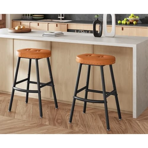 Offerta a tempo: HOOBRO Set di 2 Sgabelli da Bar, Sgabelli da Cucina in PU Imbottiti, Moderni senza Schienale con Poggiapiedi Curvo e Piedini Regolabili, per Isola, Bancone, Ristorante, Marrone e Nero ECB28BYP201 - 20% da 49.99 € a 39.99 €