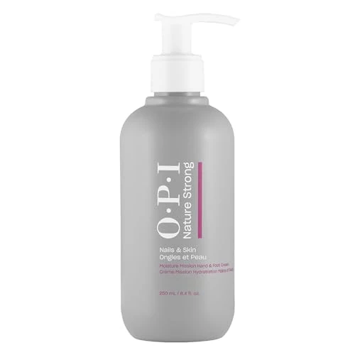 Offerta a tempo: OPI Nature Strong Skincare Moisture Mission Hand & Foot Cream – Crema Idratante Mani e Piedi Con Burro Di Karité - Per una pelle nutrita e idratata - 250 ml - 51% da 30.95 € a 15.17 €