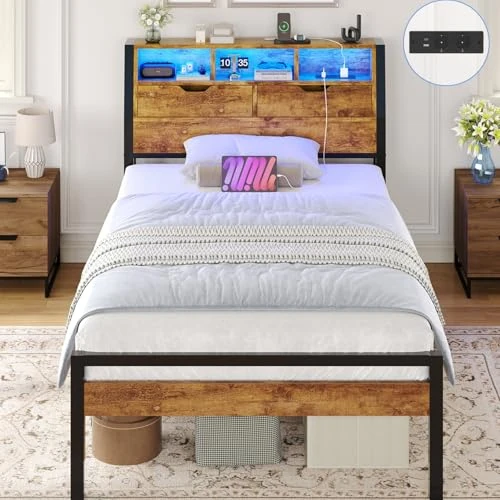 Offerta a tempo: Brinlawb Struttura Letto Singolo 90x200 cm con Testiera in Legno Lavorato e Spazio di Stoccaggio Nascosto, Letto Singolo con Luce LED e Stazione di Ricarica (2 Prese CA 2 Porte USB) Marrone Vintage - 6% da 84.99 € a 79.99 €