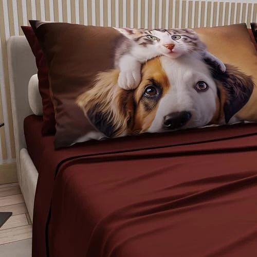 Offerta a tempo: PETTI Artigiani Italiani - Lenzuola Animali con Gatti e Cani in Cotone con Federe in Stampa Digitale, Lenzuola Una Piazza e Mezza Francese, Completo Letto Una Piazza e Mezza Bordeaux, Made in Italy - 47% da 39.90 € a 21.34 €