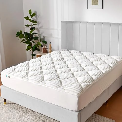 Offerta a tempo: Novilla Coprimaterasso Peluche 80x190 cm, Morbido e Caldo, Imbottitura in Fibra Premium, Delicato sulla Pelle, Coprimaterasso Felpato con Profonda Tasca Elastica di 30 cm, Lavabile, Bianco - 0.00% da 13.59 € a 13.59 €