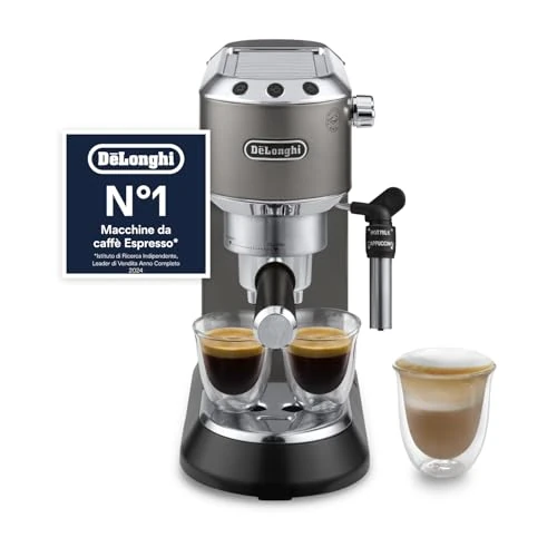 De’Longhi Dedica Style – Perfetto Macchina da Caffè Espresso, Compatibile con Cialde ESE, Montalatte Manuale per Cappuccino, Pannello di Controllo con Pulsanti, Larghezza 15 cm, Titanio (EC685.TB)