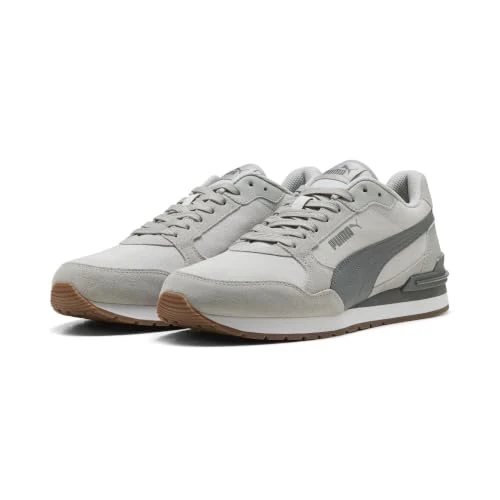 Offerta a tempo: PUMA Sneakers ST Runner v4 in Suede Unisex 40.5, Cool Light Gray Slate Sky Echo White Gum - 15% da 60.00 € a 50.99 €