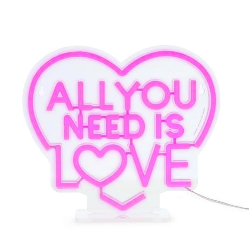Offerta a tempo: Legami - Insegna Luminosa Led a Effetto Neon, Decorazione, Base Removibile, Alimentazione con Cavo Type-C, Tema All You Need Is Love, Solo per Utilizzo Interno - 68% da 19.95 € a 6.34 €