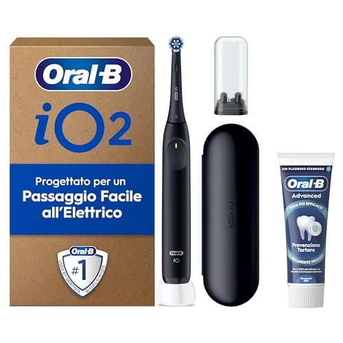 Oral-B iO 2 Spazzolino Elettrico Nero, 1 Testina Di Ricambio per Spazzolino Elettrico, Caricatore, Custodia Da Viaggio, Portatestine + Dentifrico Oral B Advanced Prevenzione Tartaro, Pulizia Denti