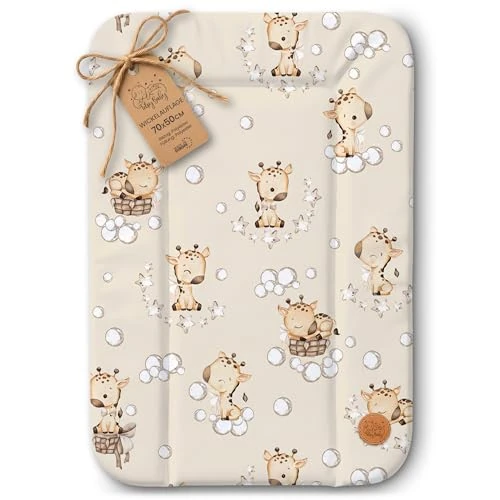 Offerta a tempo: Fasciatoio neonato 70 x 50 cm - materassino portatile universale lavabile e impermeabile su cassettiera lavatrice e tavolo cuscino da viaggio tappetino materasso Oeko-Tex Giraffe - 0.00% da 31.99 € a 31.99 €