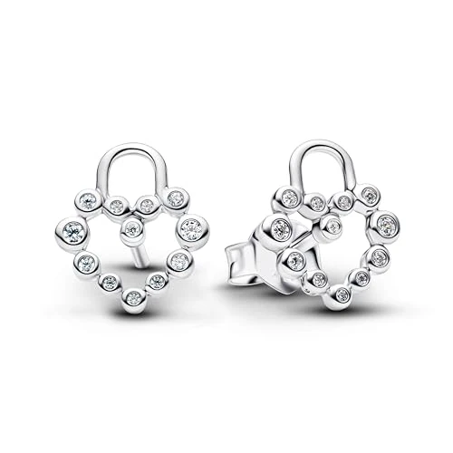 Offre limitée : Pandora Moments 294419C01 Boucles d'oreilles en forme de cœur scintillant en argent sterling avec zircone de 49.00 € à 23.00 € (53% de remise)