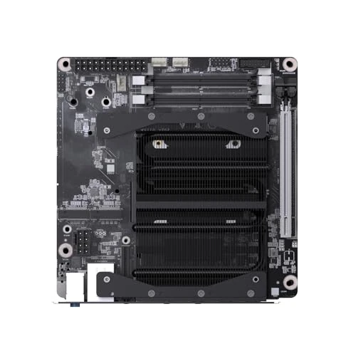 MINISFORUM BD895i SE - Scheda madre mini PC AMD Ryzen 9 8945HX(16C/32T), senza RAM/SSD/sistema operativo, 2 slot SODIMM DDR5, 2 slot PCIe 4.0 SSD,M.2 2230 Key E, HDMI +DP+USB-C triple uscite video