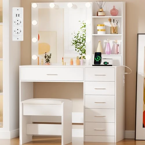 Offerta a tempo: BEWISHOME Toeletta Trucco con Specchio e luci LED,luminosità Regolabile,Tavolo da Trucco con Presa,Sgabello,7 Cassetti e 3 Ripiani Aperti,Moderno Bianco Postazione Trucco per Camera da Letto EFST51W - 0.00% da 149.99 € a 149.99 €