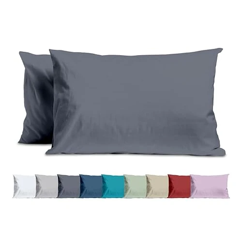 Offerta a tempo: Coppia Federe in Microfibra Tinta Unita, Set di 2 per Cuscino Letto, Misura Standard 50x80 cm, Chiusura a Busta - 43% da 7.90 € a 4.50 €