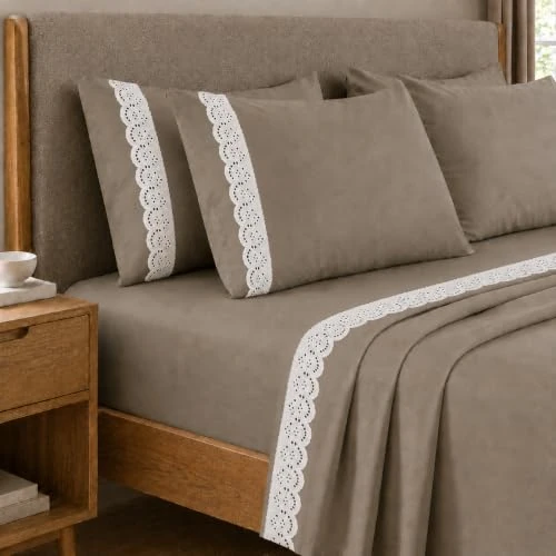Offerta a tempo: PETTI Artigiani Italiani - Set Lenzuola Matrimoniali Percalle Cotone con Pizzo San Gallo Tortora, Completo Letto 4 Pezzi, 100% Made in Italy - 17% da 89.90 € a 74.90 €