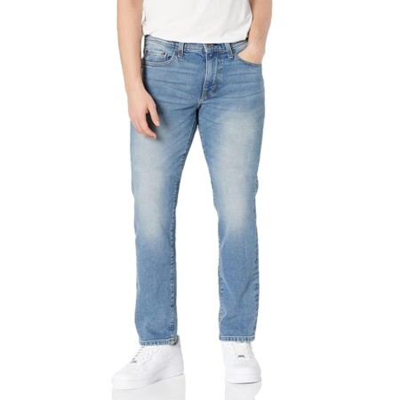 offerta a tempo: amazon essentials jeans slim fit uomo, delavé chiaro — 5% da 25,56 € a 24,24 €