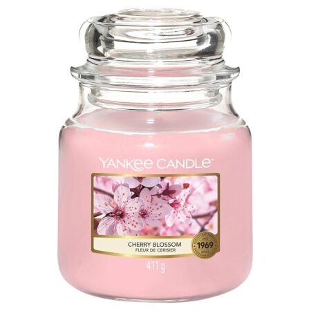 offerta a tempo: yankee candle candela profumata in giara media | fiore di ciliegio | durata fino a 75 ore — 30% da 29,90 € a 20,89 €