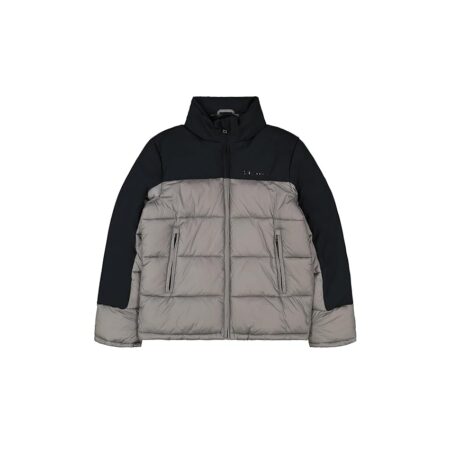 offerta a tempo: champion legacy outdoor (220346) — 16% da 159,95 € a 135,00 €