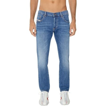 offerta a tempo: diesel d yennox, jeans uomo — 25% da 140,00 € a 105,00 €