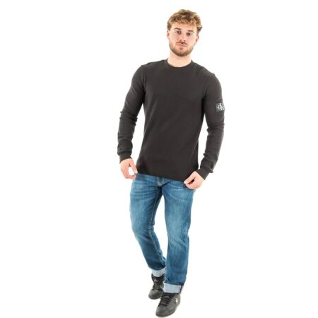 offerta a tempo: calvin klein jeans maglietta maniche lunghe uomo badge waffle ls tee basic — 35% da 59,90 € a 38,95 €